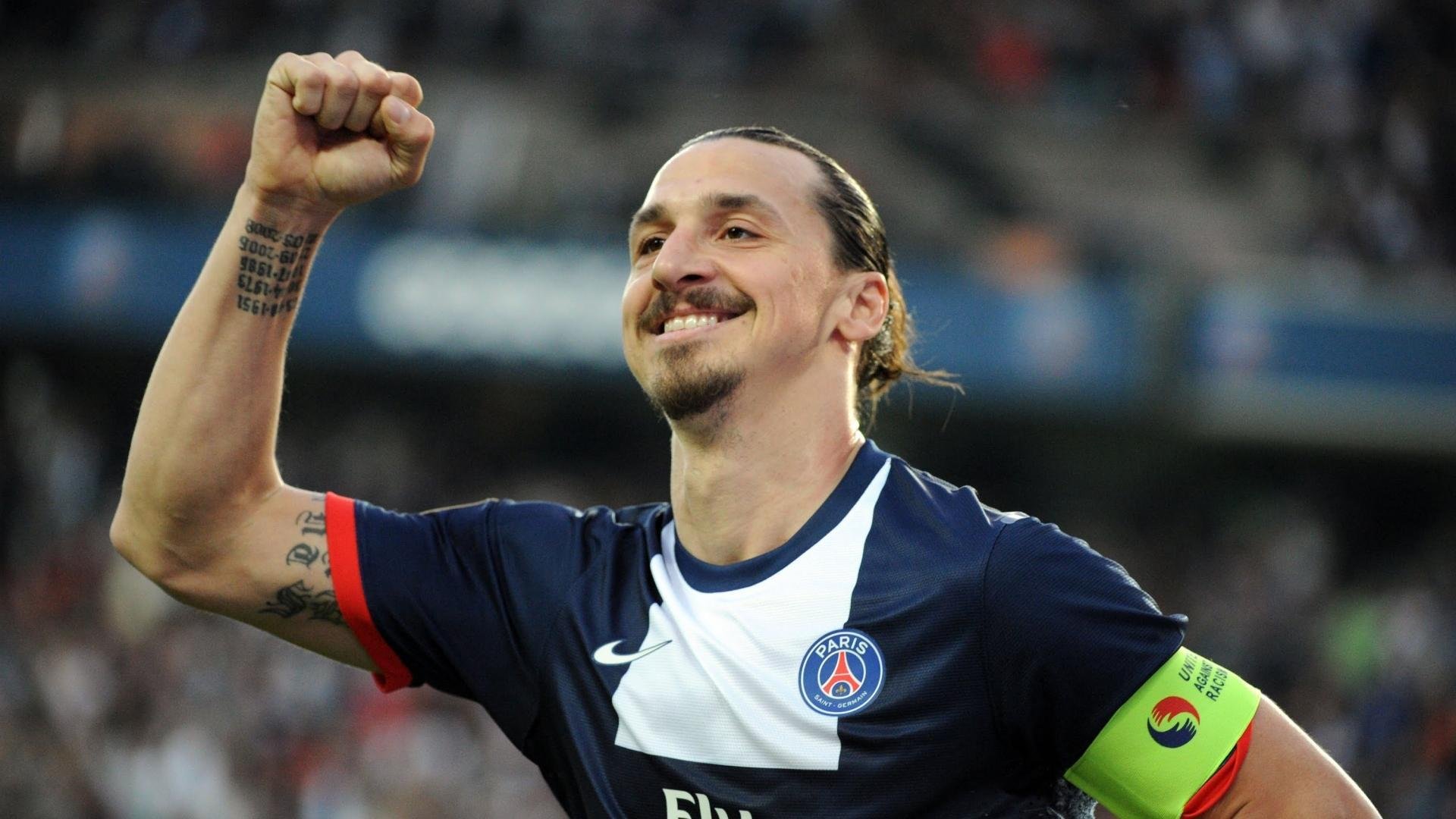 巴萨官宣新主帅上任,哈维赛季后正式告别,巴萨已开启与哈维的谈判